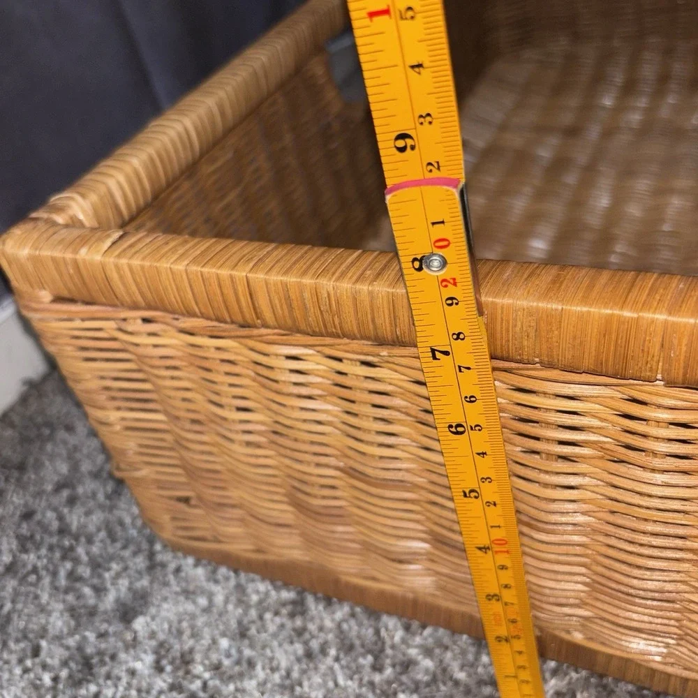 Vintage French Woven Wicker Rattan Basket   22
